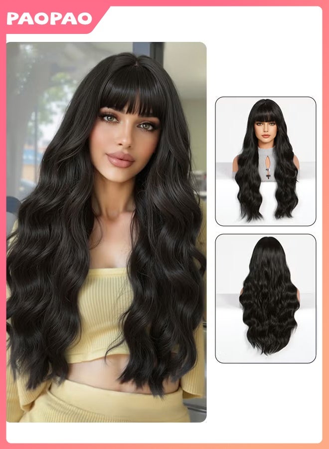 باو باو باروكة شعر نسائية طويلة سوداء مموجة مع غرة، تجعيد صناعي منفوش، تصميم طبيعي، ألياف مقاومة للحرارة، مناسبة للاستخدام اليومي والحفلات، طولها 66 سم (26 بوصة) - Image 1